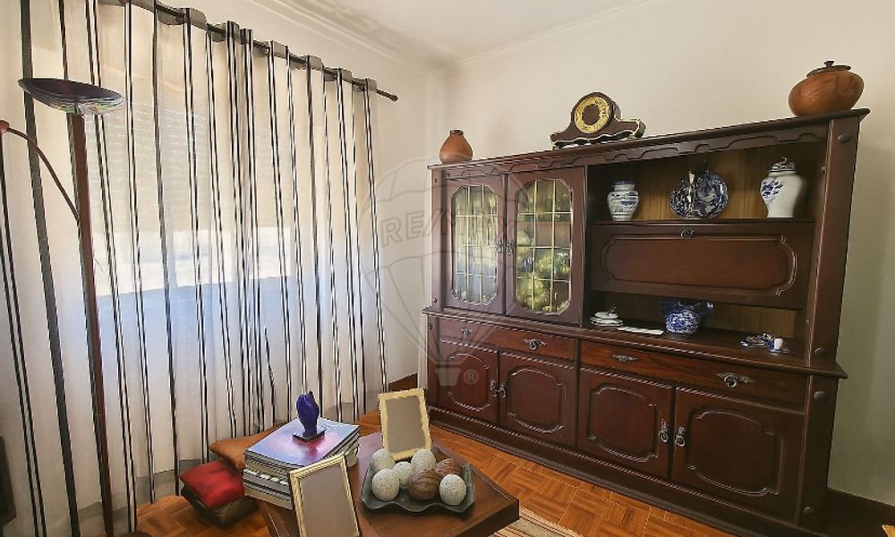 00f5ce8a-e817-4ac4-b1a8-1ef1f6cc6416