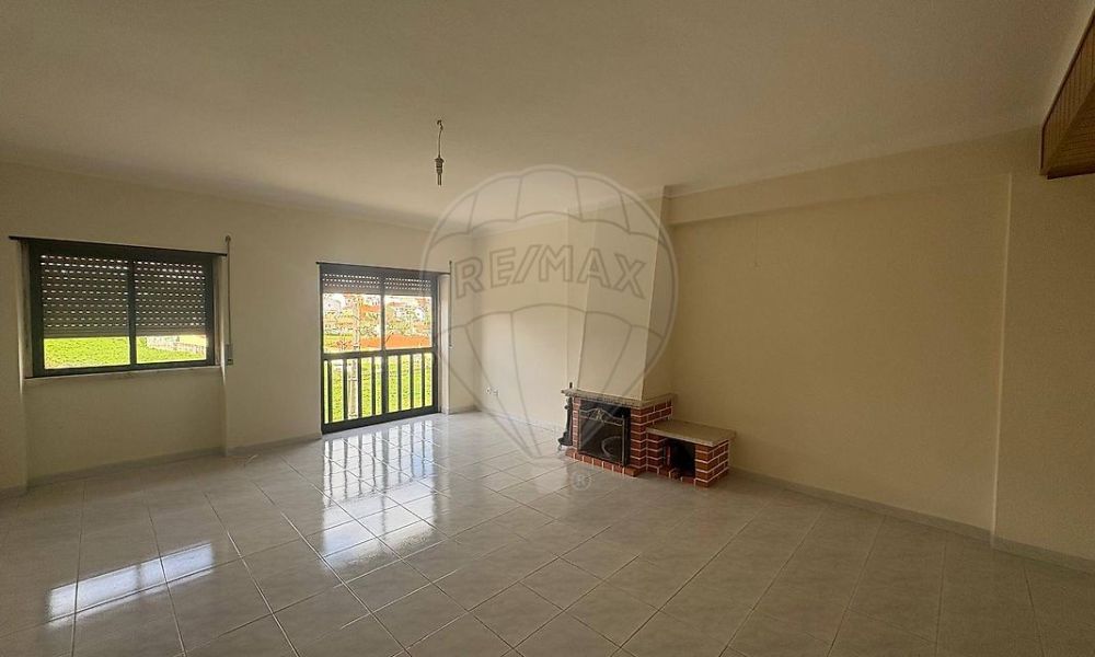 43ef0517-5566-4709-a6b4-a8c8bd72646d