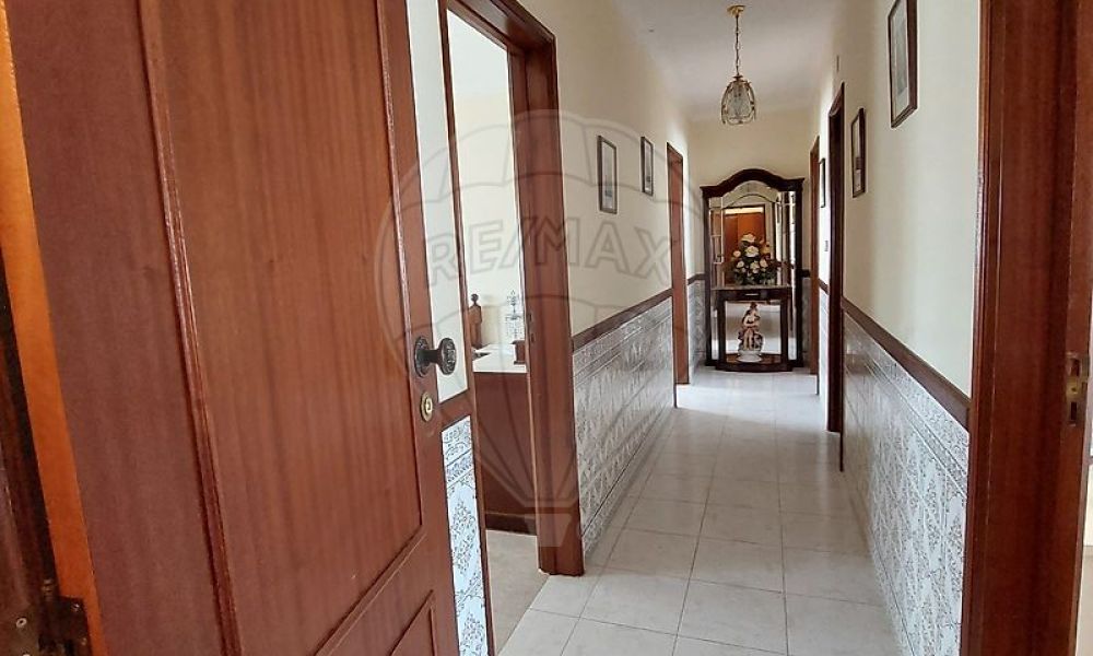 8d778263-8a34-4e0a-a708-40fa24488c8e