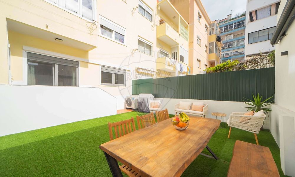 c470cc65-f6ff-4234-9eab-138bd2bc1c92