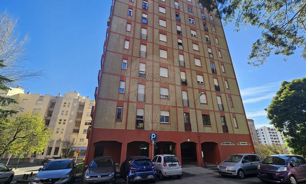 d1cd14fa-20e6-45ec-a5a2-b4a8289e7033